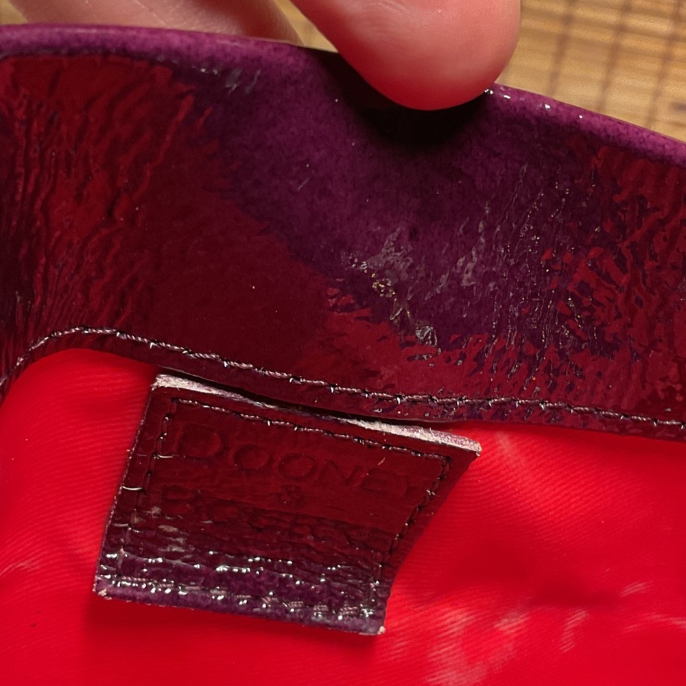 Dooney & Bourke Maroon Burgundy Patent Leather Fold Over Clutch/Shoulder Bag - Picture 7 of 9